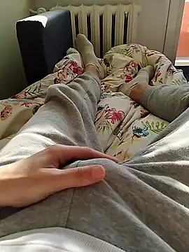 MlodyDres online show from 2, 2, 2026