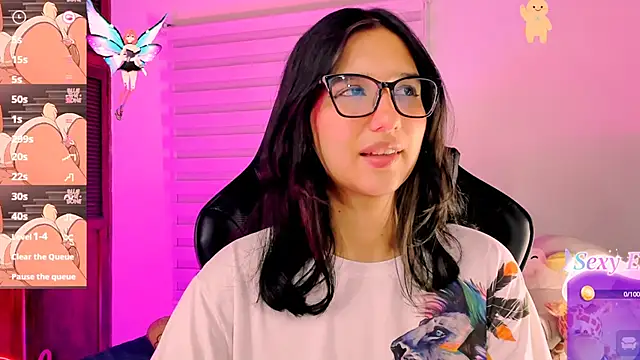 Luniverse online show from 6, 3, 2025