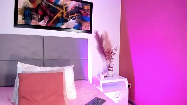 JupiteFox online show from 4, 2, 2025