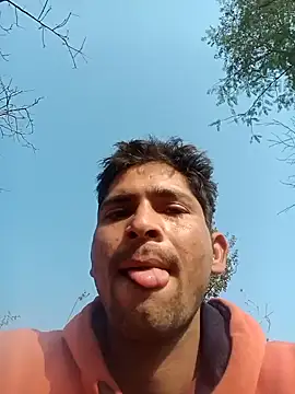 SunnyleoneBG online show from 19, 12, 2024