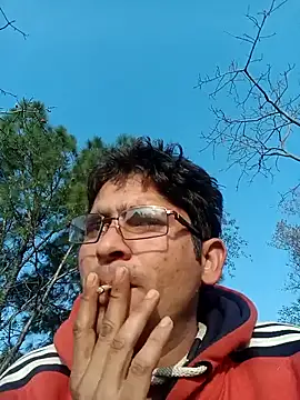 Snapshot of SunnyleoneBG chatting on 6, 1, 2025 SunnyleoneBG online show from 6, 1, 2025