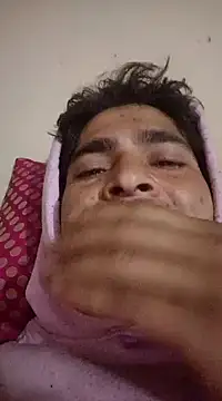 Snapshot of SunnyleoneBG chatting on 12, 1, 2025 SunnyleoneBG online show from 12, 1, 2025