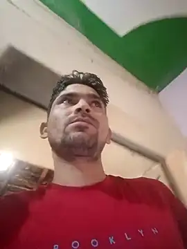 Snapshot of SunnyleoneBG chatting on 3, 11, 2025 SunnyleoneBG online show from 3, 11, 2025