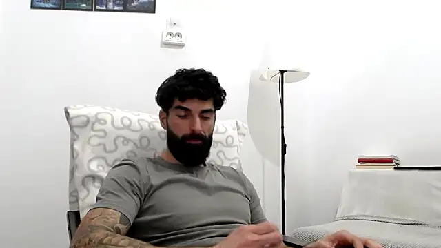 Snapshot of Verycutex chatting on 19, 2, 2026 Verycutex online show from 19, 2, 2026