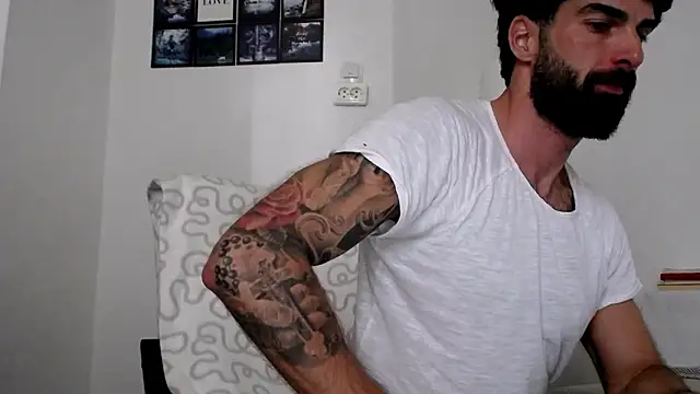 Snapshot of Verycutex chatting on 6, 3, 2026 Verycutex online show from 6, 3, 2026