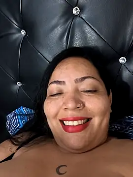 NIKOLE1301 online show from 19, 12, 2025