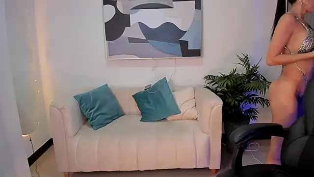 Snapshot of SaraParker_ chatting on 24, 2, 2025 SaraParker online show from 24, 2, 2025