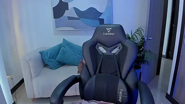 Snapshot of SaraParker_ chatting on 18, 3, 2025 SaraParker online show from 18, 3, 2025