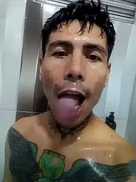 Snapshot of dannnyhot24 chatting on 25, 1, 2025 dannnyhot24 online show from 25, 1, 2025