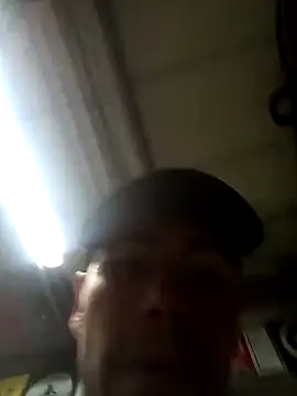 Snapshot of dannnyhot24 chatting on 17, 3, 2025 dannnyhot24 online show from 17, 3, 2025