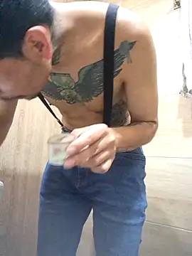 Snapshot of dannnyhot24 chatting on 6, 3, 2026 dannnyhot24 online show from 6, 3, 2026