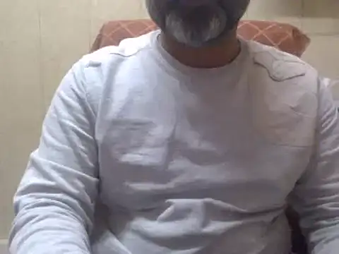 hairymaster95 online show from 15, 12, 2024