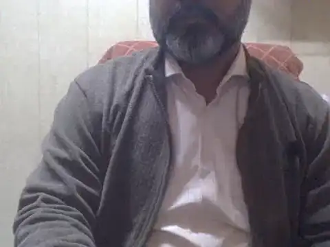 hairymaster95 online show from 17, 12, 2024