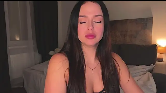 Megan Nilson online show from 6, 2, 2025