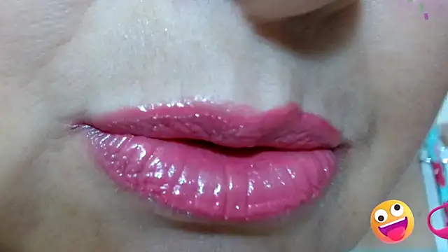 Kerly Doll online show from 4, 1, 2025