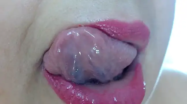 Kerly Doll online show from 9, 1, 2025