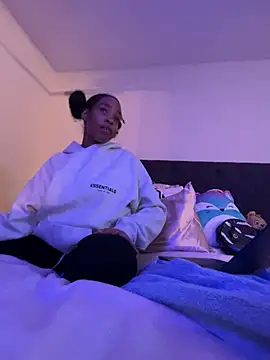 Cum2Charm online show from 4, 1, 2025