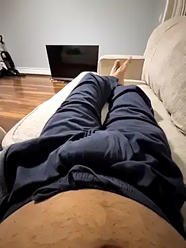 Snapshot of YourPersonall chatting on 4, 4, 2026 YourPersonall online show from 4, 4, 2026