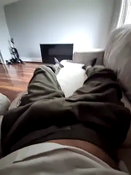 Snapshot of YourPersonall chatting on 4, 4, 2026 YourPersonall online show from 4, 4, 2026