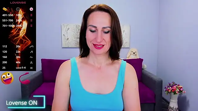 Nia Smithh online show from 24, 10, 2025