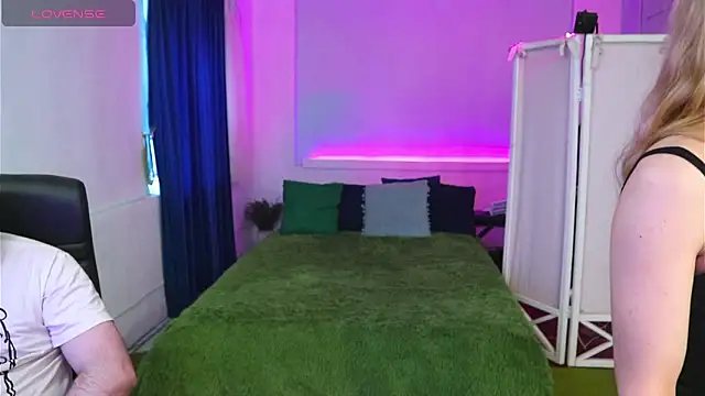 AlisaAleksandr online show from 10, 10, 2025