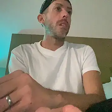 Snapshot of smokenstrokex chatting on 1, 2, 2025 smokenstrokex online show from 1, 2, 2025