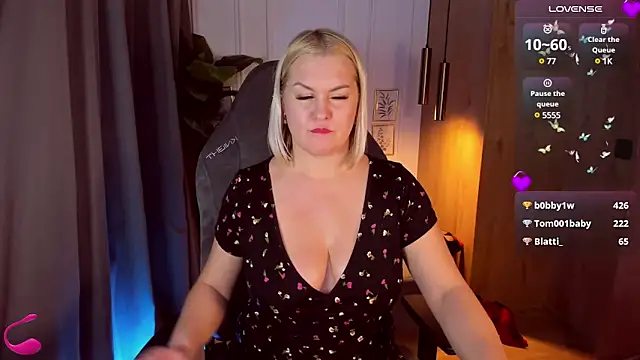 YolandaKiss online show from 31, 1, 2025