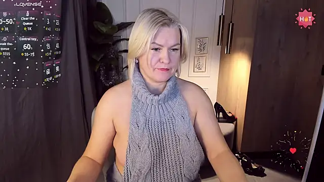 YolandaKiss online show from 11, 1, 2026