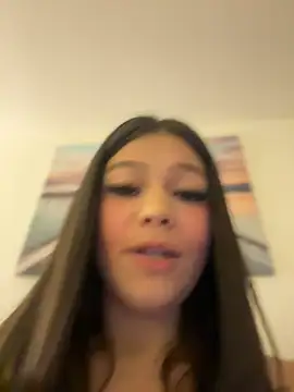 Snapshot of Alyshanon18 chatting on 6, 2, 2025 Alyshanon18 online show from 6, 2, 2025