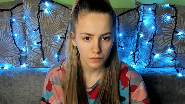 Snapshot of MaggieCake chatting on 30, 1, 2025 MaggieCake online show from 30, 1, 2025