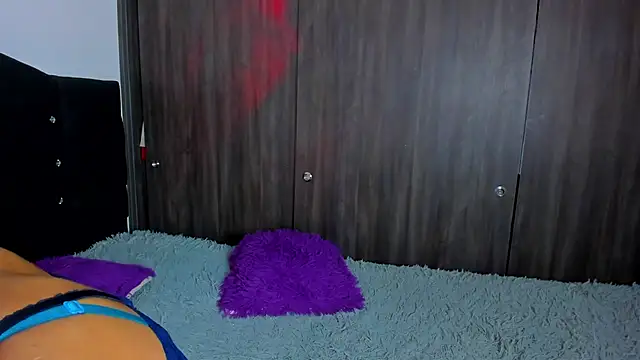 Rainnbow  online show from 14, 12, 2024