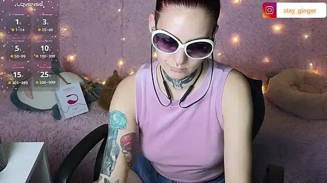 Snapshot of Ginger_Stay chatting on 2, 1, 2025 Ginger Stay online show from 2, 1, 2025