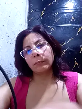 Snapshot of Anypink chatting on 18, 2, 2025 Anypink online show from 18, 2, 2025