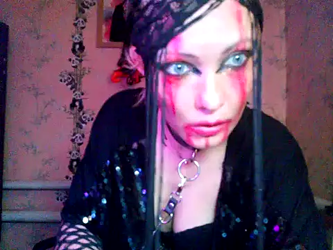 Snapshot of WildMissNiks chatting on 31, 10, 2025 WildMissNiks online show from 31, 10, 2025