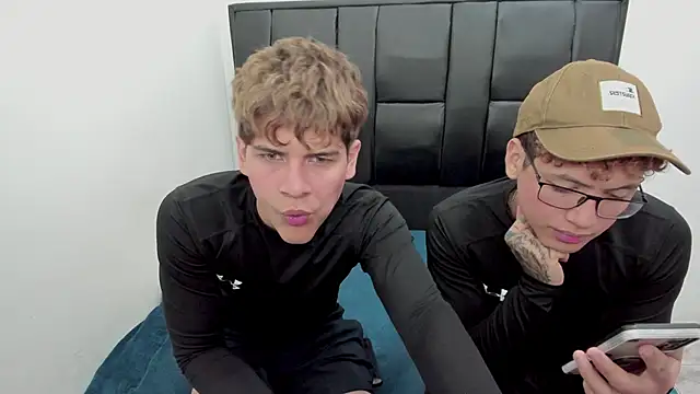 javieryalejandro online show from 28, 10, 2025