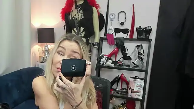 crystaLUX online show from 17, 2, 2026