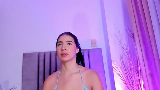 Snapshot of Christy_Sea chatting on 10, 12, 2024 Christy Sea online show from 10, 12, 2024