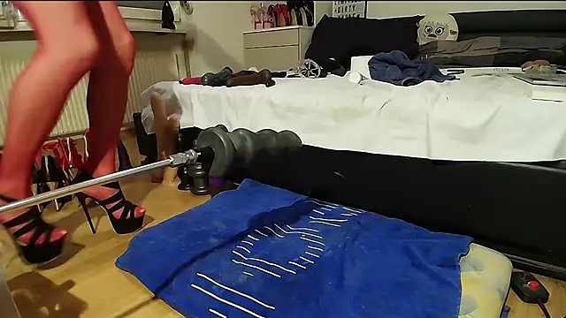 dirty anal lisa online show from 3, 11, 2025