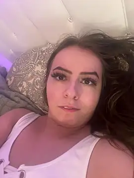 eleonoree online show from 10, 3, 2026