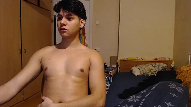 Snapshot of tomas_boy20 chatting on 15, 11, 2025 tomas boy20 online show from 15, 11, 2025