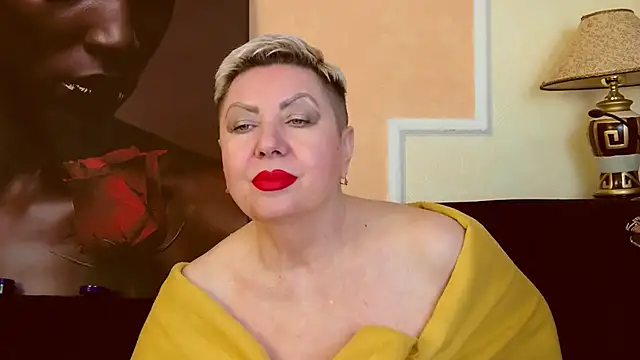 LadyPosh online show from 3, 12, 2024