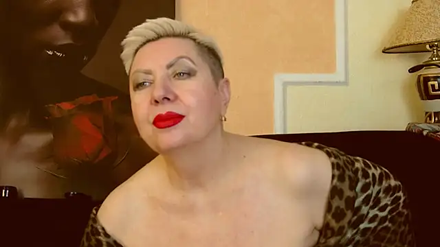 LadyPosh online show from 17, 1, 2025