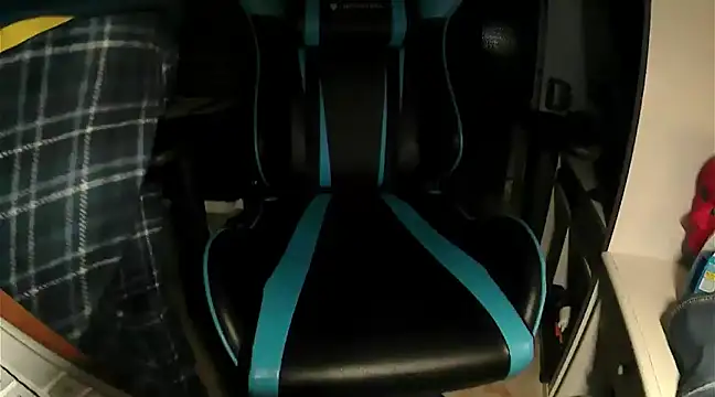 Snapshot of DoubleMassiveT chatting on 8, 1, 2025 DoubleMassiveT online show from 8, 1, 2025