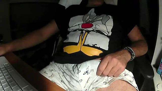 Snapshot of DoubleMassiveT chatting on 29, 10, 2025 DoubleMassiveT online show from 29, 10, 2025