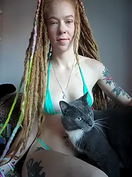 LucidLucy online show from 8, 10, 2025