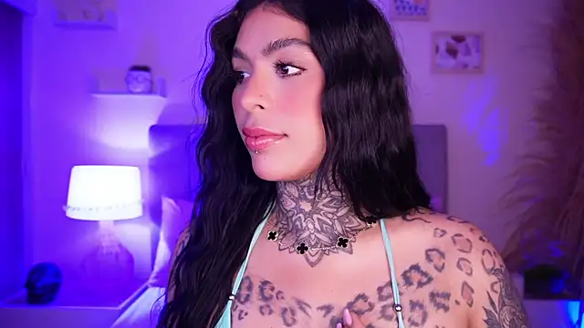 curvyliciousss online show from 12, 1, 2025