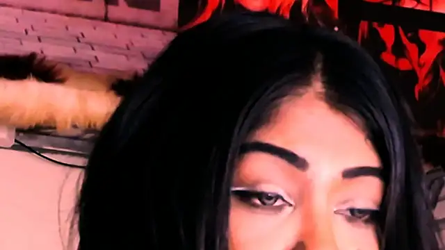 Snapshot of indian_dreamgirl chatting on 25, 10, 2025 indian dreamgirl online show from 25, 10, 2025