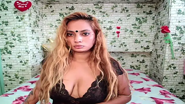 Snapshot of sexyindianchic chatting on 30, 9, 2025 sexyindianchic online show from 30, 9, 2025