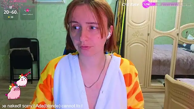 Snapshot of DanaMartina chatting on 16, 10, 2025 DanaMartina online show from 16, 10, 2025