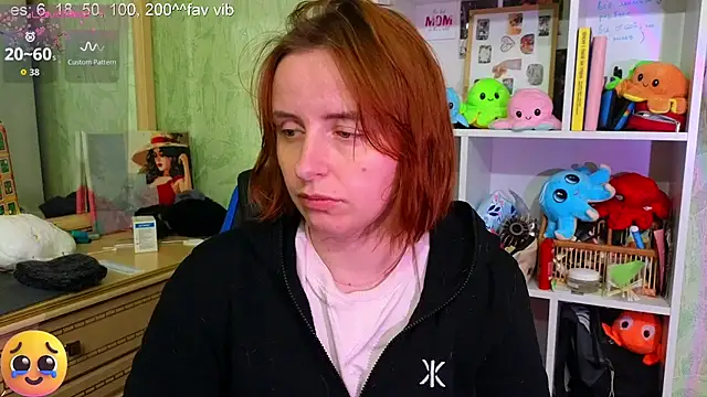 Snapshot of DanaMartina chatting on 15, 11, 2025 DanaMartina online show from 15, 11, 2025